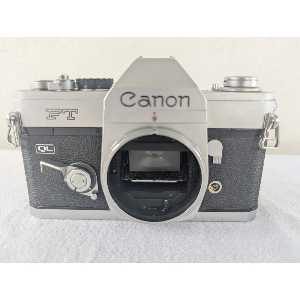 VTG Canon FT QL 35MM SLR Camera w Canon FL 35MM F/2.5 Lens, Case, Toshiba Filter